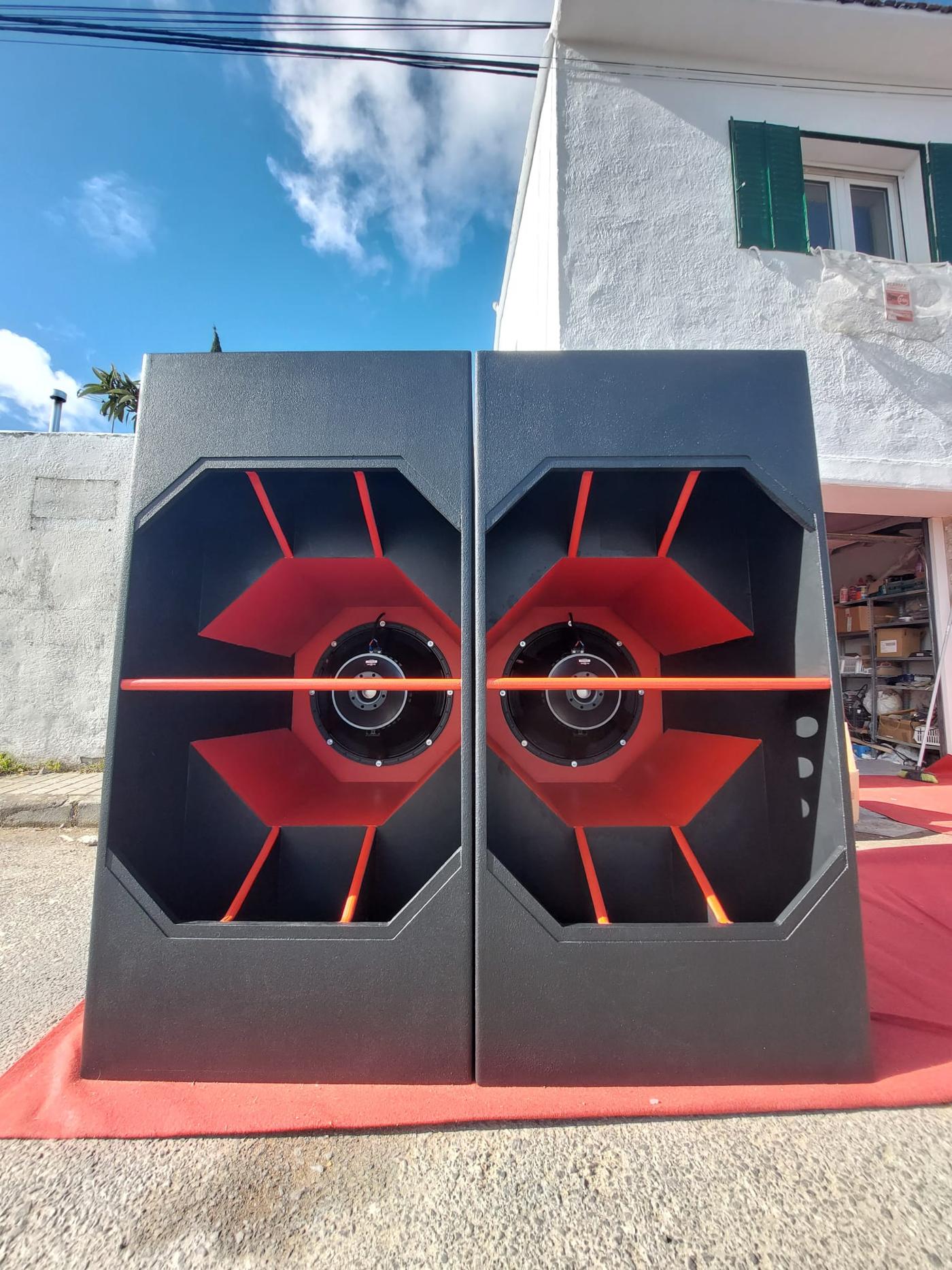 Showroom de subwoofers